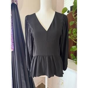 Express Women’s Peplum Blouse Black Size Large NWT
